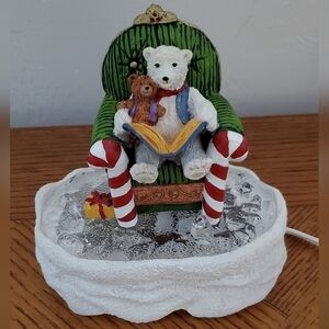 1997 Figi Graphics Santa's Crystal Valley Collection "Sharing the Legend" #CV203